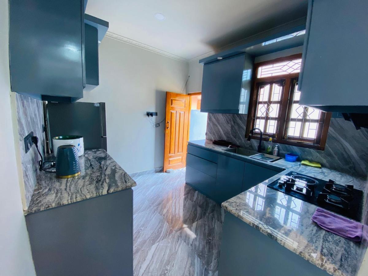 Sunset Chalet Mullaittivu Ngoại thất bức ảnh
